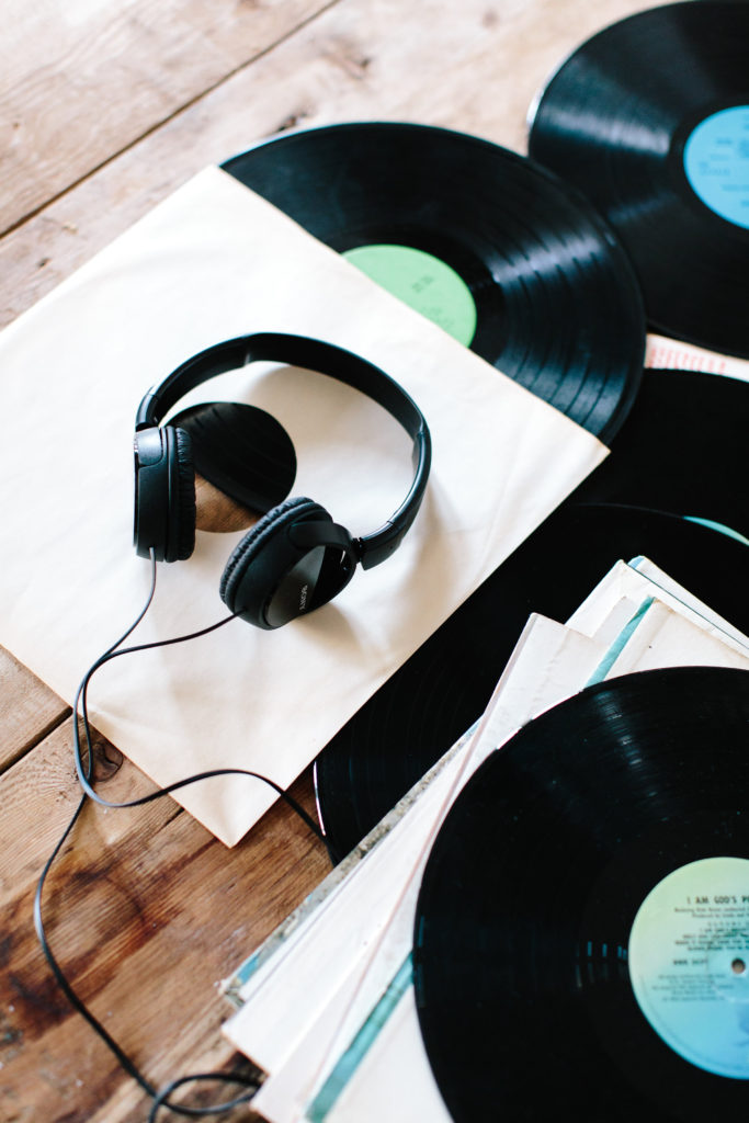 Vinyl discs and headphones

The Kristi Jones podcast - 6 Ways to Combat Stress & Overwhelm