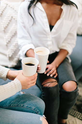 Women sitting on a couch while holding coffee cups

The Kristi Jones Podcast - Self-Care and Stress: How the two go hand-in-hand