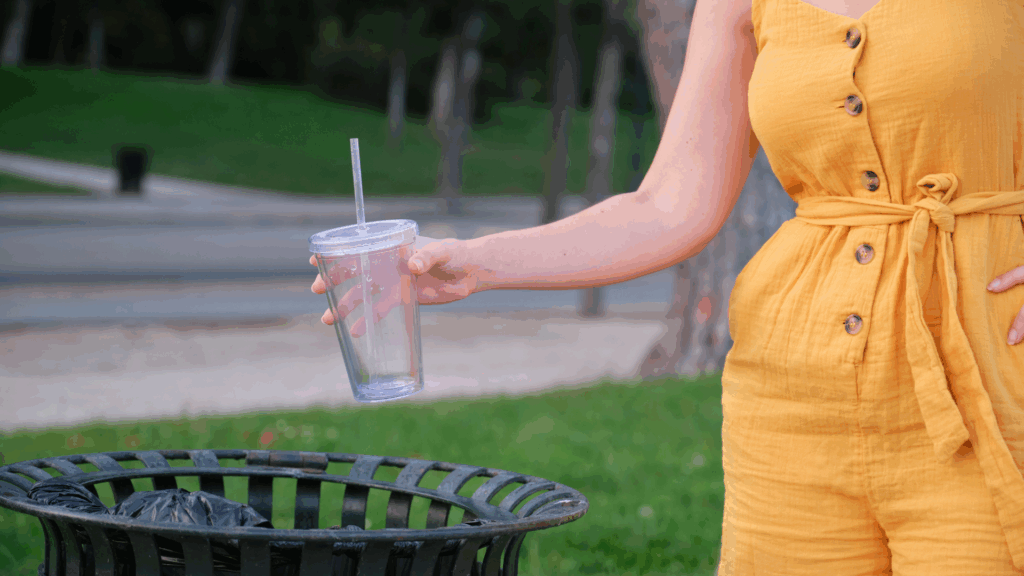 Let go of something that doesn't serve you anymore,  Don’t Coast Into the New Year. Lead Into It
The Kristi Jones Show Podcast